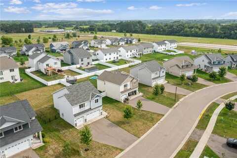 408 Bluebird Drive NW, Isanti, MN 55040