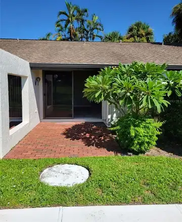 3553 LONGMEADOW, SARASOTA, FL 34235
