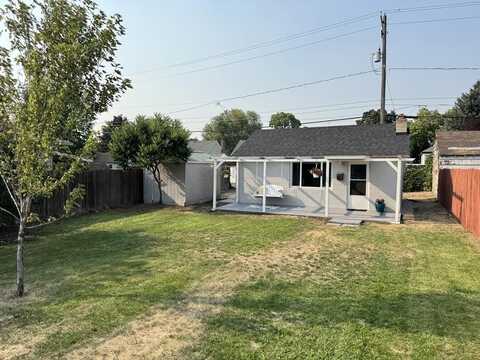 2918 W GRACE Ave, Spokane, WA 99205