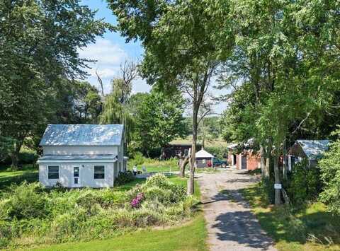 N8600 5th Road, Westfield, WI 53964