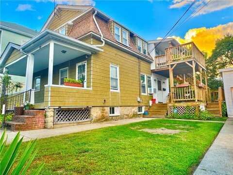 23 Rutland Street, Woonsocket, RI 02895