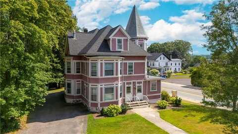426 Blackstone Street, Woonsocket, RI 02895