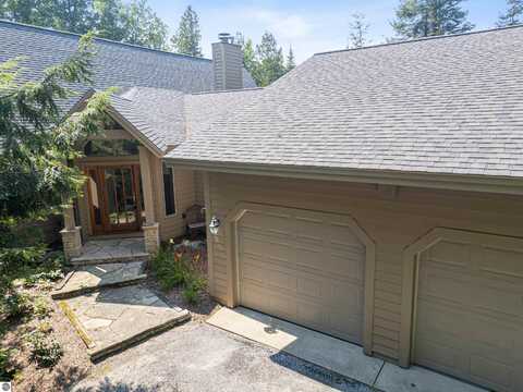 2095 San Marino Trail, Kewadin, MI 49648