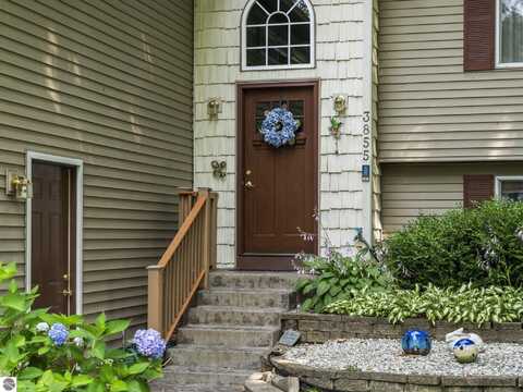 3855 White Birch Drive, Grawn, MI 49637