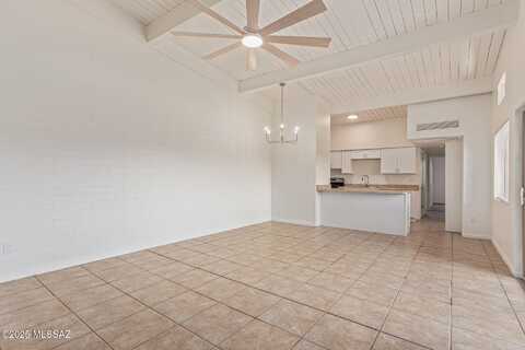 2525 N Alvernon Way, Tucson, AZ 85712