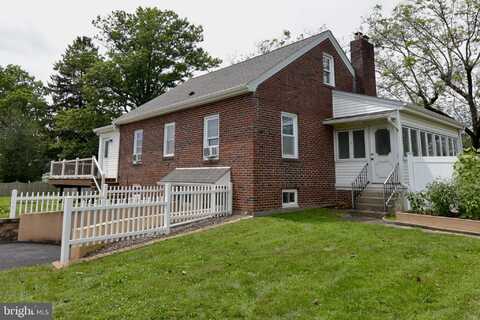 260 PEQUEA AVENUE, HONEY BROOK, PA 19344
