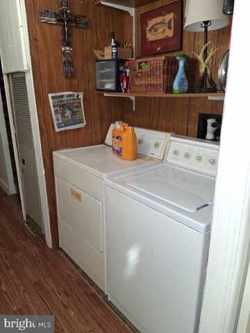 501 DUKEWOOD AVE, GLOUCESTER CITY, NJ 08030