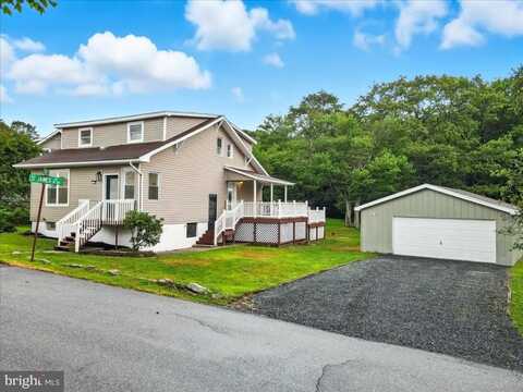 115 SAINT MARYS DRIVE, FREELAND, PA 18224