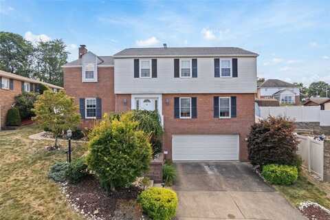 24 Scenic Dr, Kennedy, PA 15108