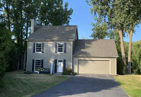 814 Bear Swamp Road, Peru, NY 12972