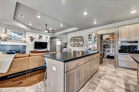 308 Deere Run DR, Cave Springs, AR 72718