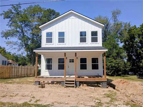 206 Pritchard ST, Berryville, AR 72616