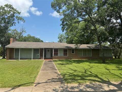 1003 East Washington Avenue, Navasota, TX 77868