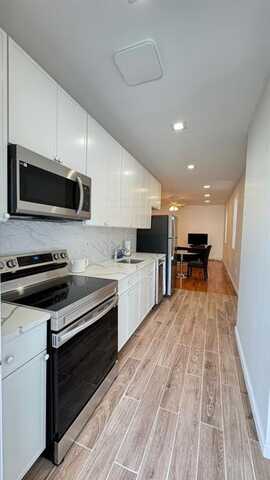 215 Bay Ridge Avenue, Brooklyn, NY 11220