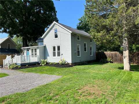 121 Lake Street, Porter, NY 14174
