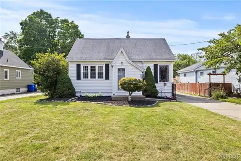 3040 Lyth Road, Hamburg, NY 14218