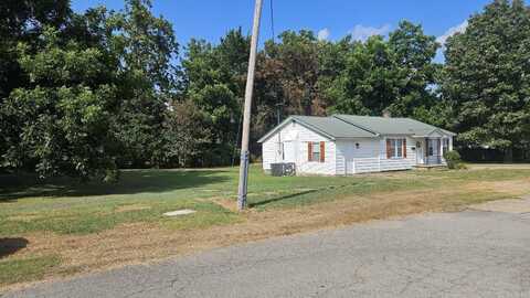 115 E 2Nd St, Rector, AR 72461