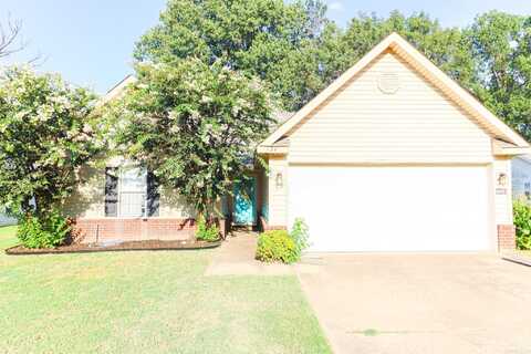 724 Crescent Cove, Jonesboro, AR 72401