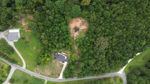 1399 Pin Hook Road, Spring City, TN 37381