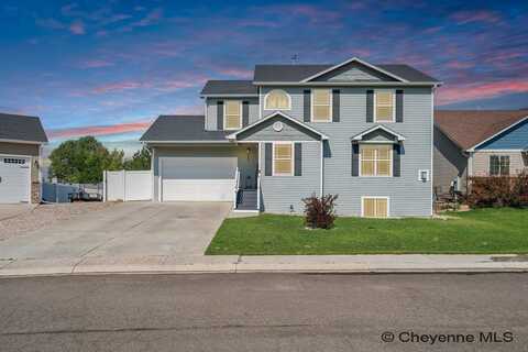 4904 TOPAZ DR, Cheyenne, WY 82009