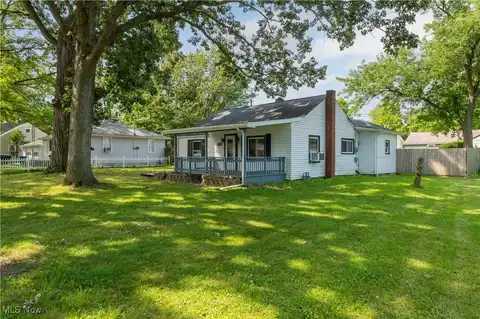 796 HOWARD DRIVE, VERMILION, OH 44089