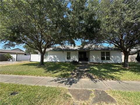 1905 Oak Ridge Drive, Portland, TX 78374