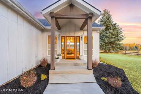 2685 Selle Road, Sandpoint, ID 83864