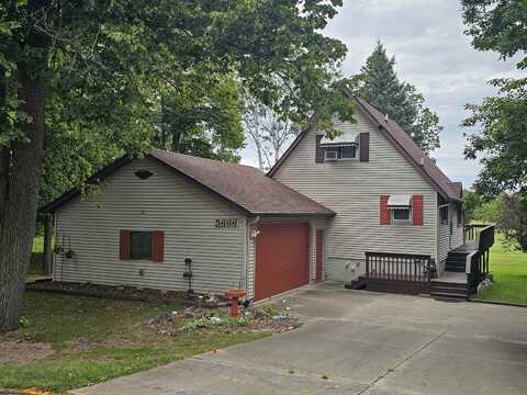 5666 Rough Court, Gladwin, MI 48624