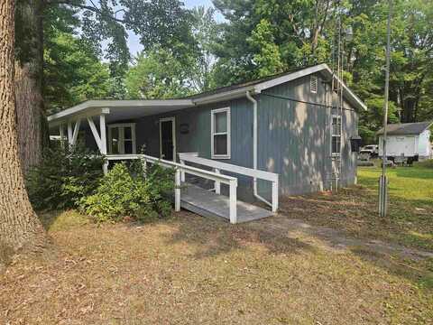 1692 Lone Pine, Lake, MI 48632