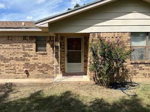 18 County Rd 303, Brady, TX 76825