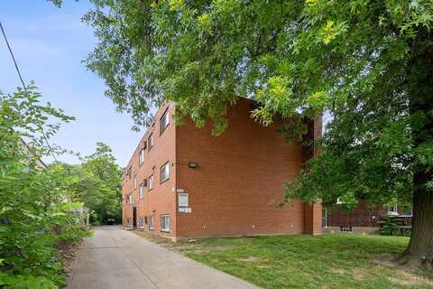 1522 Cedar Avenue, Cincinnati, OH 45224