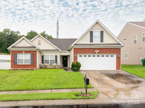 7941 Mossycup Drive, Charlotte, NC 28215