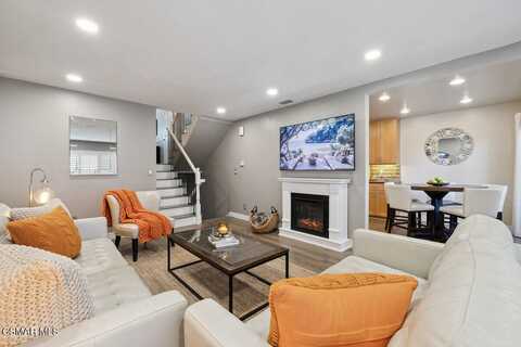 1302 Alessandro Drive, Newbury Park, CA 91320