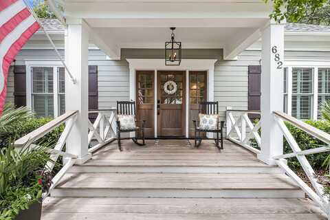 682 Adluh Street, Mount Pleasant, SC 29464