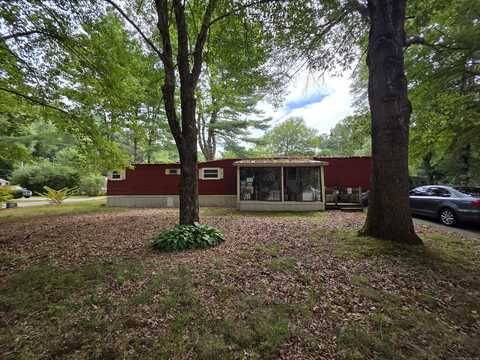 1531 Glasgo Road, Griswold, CT 06351