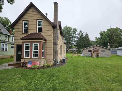 311 N MAPLE AVENUE, Marshfield, WI 54449