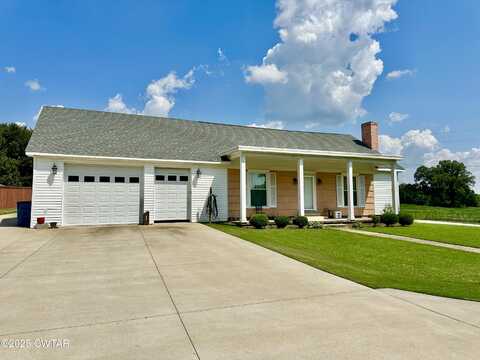 1411 S College Street, Trenton, TN 38382