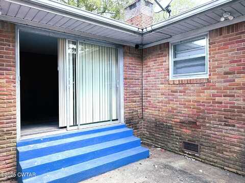724 Paula Street, Bolivar, TN 38008
