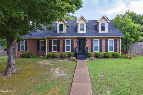 8 Calumet Drive, Jackson, TN 38305