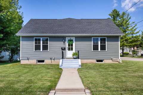 580 N Water, Platteville, WI 53818