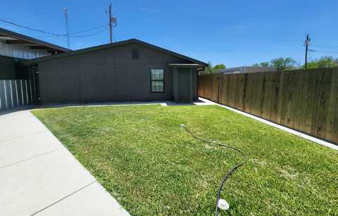 115 Gyna-Rear, Del Rio, TX 78840