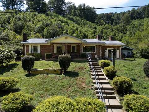1267 Lower Taulbee Fork Rd, Vancleve, KY 41385