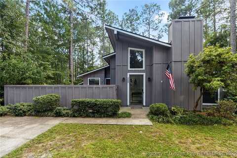 6833 S Staff Road, Fayetteville, NC 28306