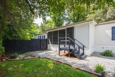 423 Pannell Ln, Franklin, NC 28734