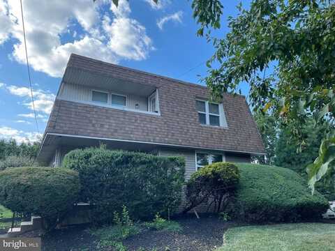 120 CAMERON ROAD, WILLOW GROVE, PA 19090