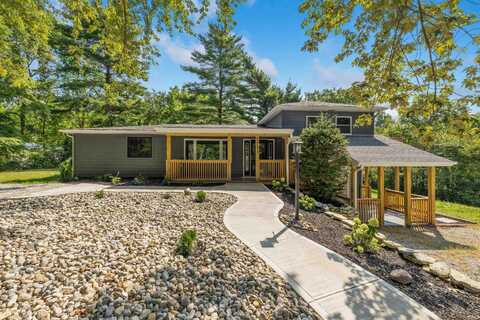 7511 W County Line Road, Roanoke, IN 46783