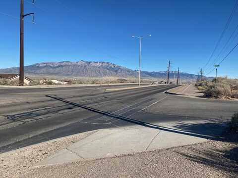 561 Vortex Road NE, Rio Rancho, NM 87124