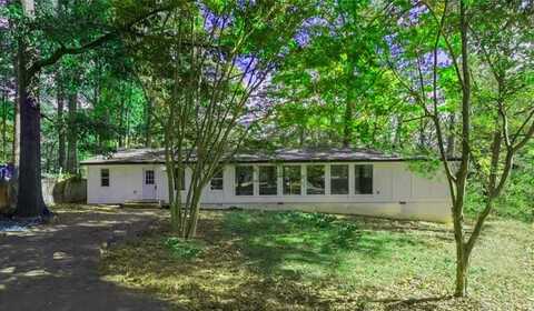 5928 Dogwood Drive SE, Acworth, GA 30102