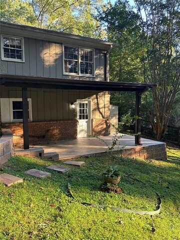 4932 Rock Haven Drive SW, Lilburn, GA 30047