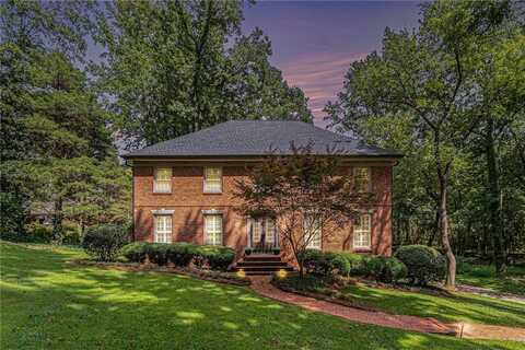 2270 Emerald Drive, Jonesboro, GA 30236
